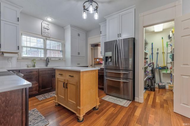 7555 Youngs Court, Newburgh, IN 47630