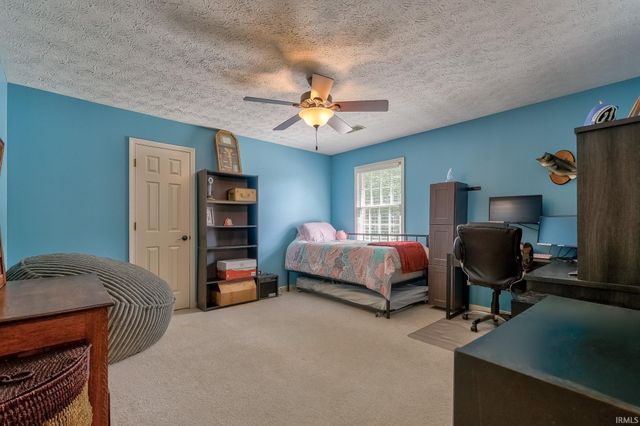 7555 Youngs Court, Newburgh, IN 47630