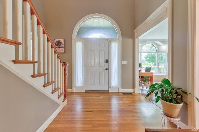 7555 Youngs Court, Newburgh, IN 47630