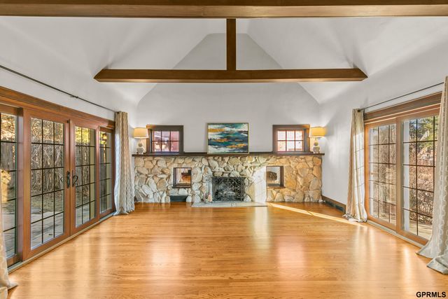 5124 Lafayette Avenue, Omaha, NE 68132