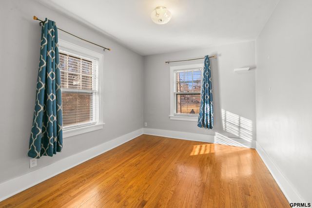 5124 Lafayette Avenue, Omaha, NE 68132