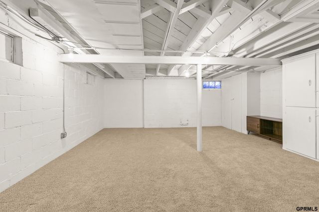 5124 Lafayette Avenue, Omaha, NE 68132