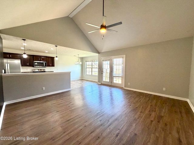 145 Glen Ridge Dr, Mt Washington, KY 40047