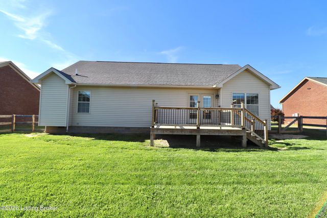 145 Glen Ridge Dr, Mt Washington, KY 40047