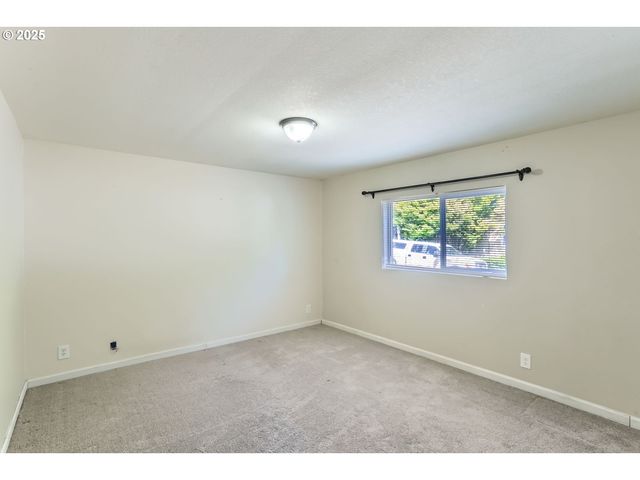 13620 Sw BEEF BEND Rd 39, Portland, OR 97224