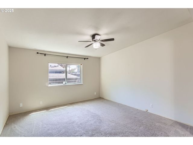 13620 Sw BEEF BEND Rd 39, Portland, OR 97224