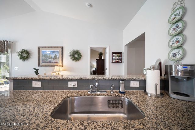 616 Cambeck Drive SE Unit 2, Leland, NC 28451