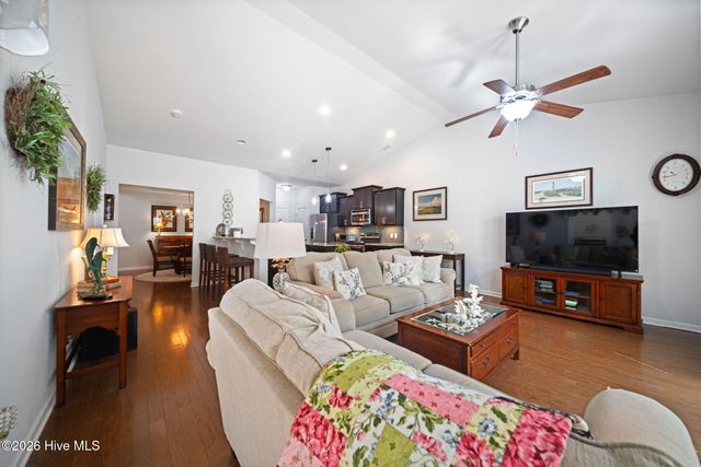 616 Cambeck Drive SE Unit 2, Leland, NC 28451