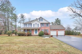 10 Marla Circle, Westfield, MA 01085
