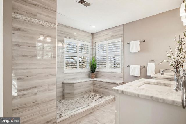 3325 GLEBE DR, Edgewater, MD 21037