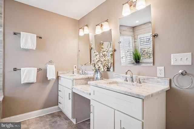 3325 GLEBE DR, Edgewater, MD 21037