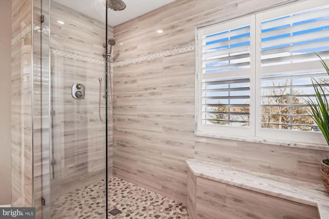 3325 GLEBE DR, Edgewater, MD 21037