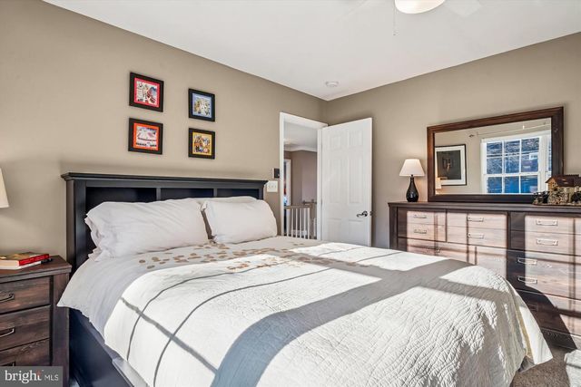 3325 GLEBE DR, Edgewater, MD 21037