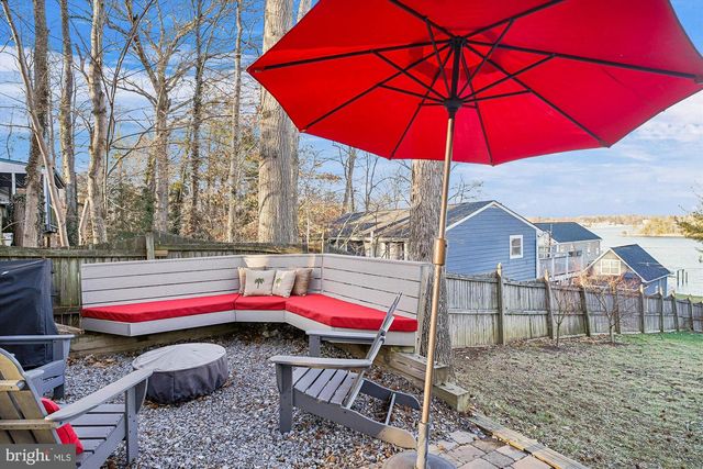 3325 GLEBE DR, Edgewater, MD 21037