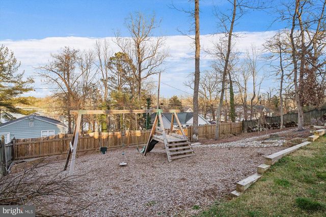 3325 GLEBE DR, Edgewater, MD 21037