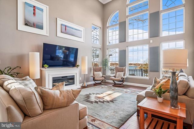 3325 GLEBE DR, Edgewater, MD 21037