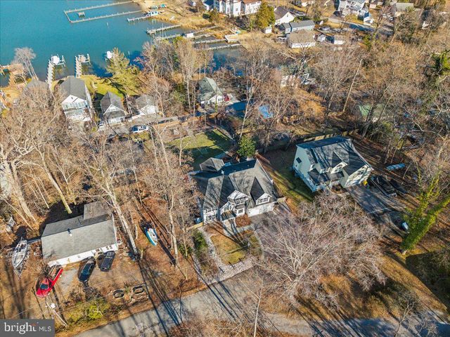 3325 GLEBE DR, Edgewater, MD 21037