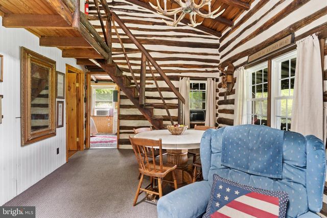 1 OLD SHIPPENSBURG RD, Gardners, PA 17324
