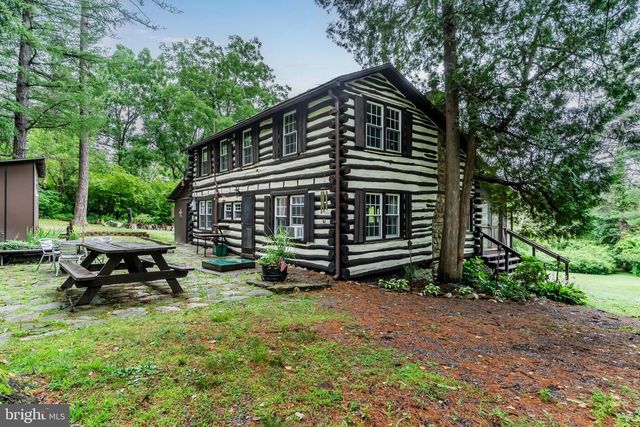 1 OLD SHIPPENSBURG RD, Gardners, PA 17324