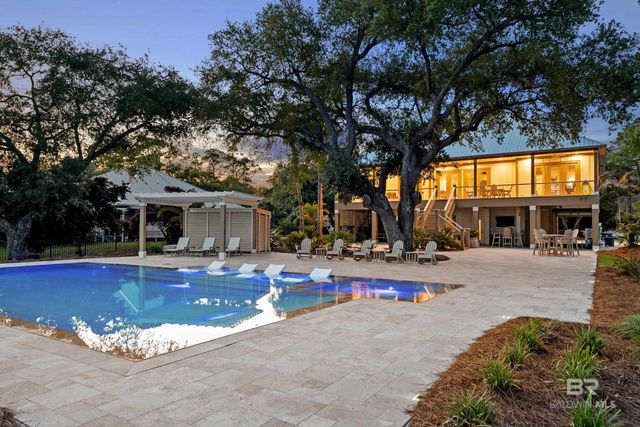 649 W FORT MORGAN Road, Gulf Shores, AL 36542