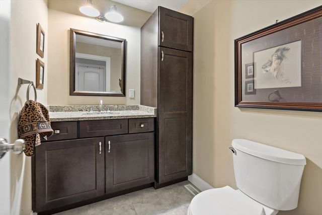 1026 Tremont St, Dighton, MA 02764