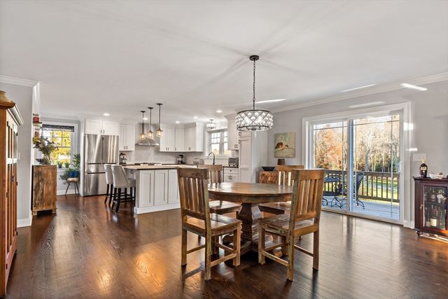 1026 Tremont St, Dighton, MA 02764