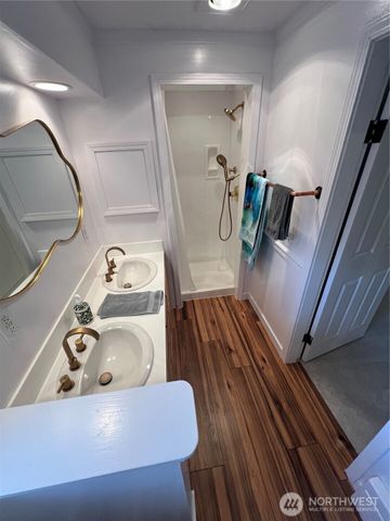 20326 SE 24 Street, Sammamish, WA 98075