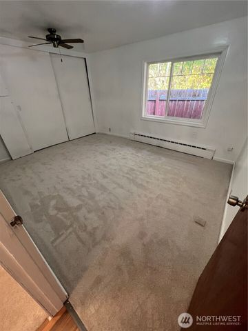 20326 SE 24 Street, Sammamish, WA 98075