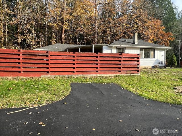 20326 SE 24 Street, Sammamish, WA 98075