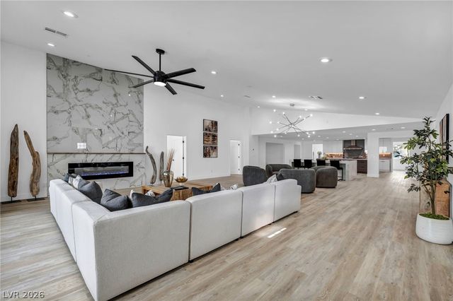 3630 Tobias Lane, Las Vegas, NV 89120