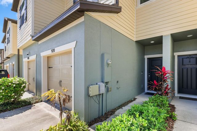 9211 HILLCROFT DRIVE, Riverview, FL 33578