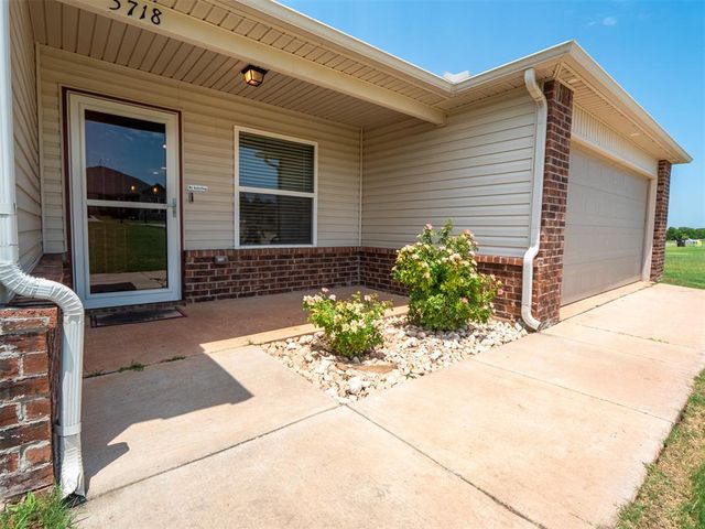 5718 Bent Creek Road, Shawnee, OK 74804