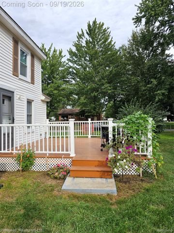 35621 Florence Street, Westland, MI 48185