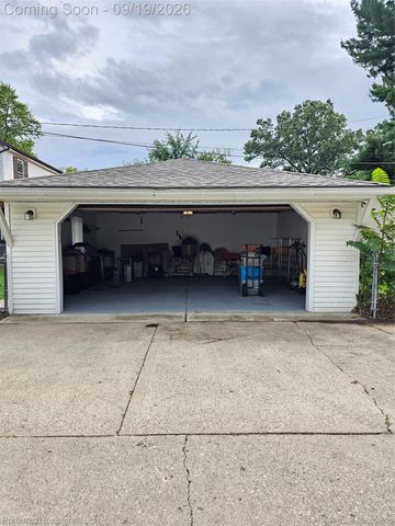 35621 Florence Street, Westland, MI 48185