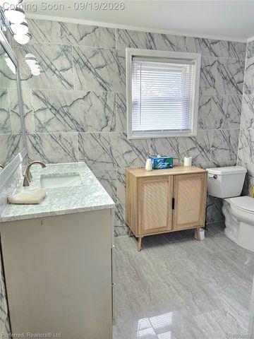 35621 Florence Street, Westland, MI 48185