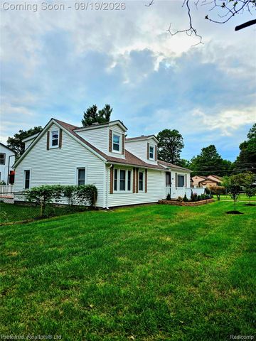 35621 Florence Street, Westland, MI 48185