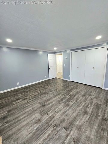 35621 Florence Street, Westland, MI 48185