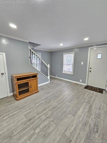 35621 Florence Street, Westland, MI 48185