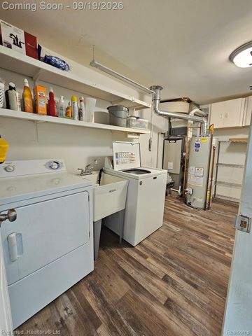 35621 Florence Street, Westland, MI 48185