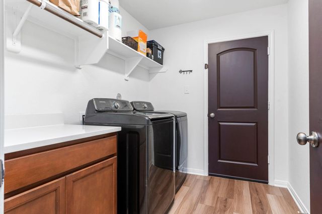 3221 Climbing Gardens Court, Conroe, TX 77301