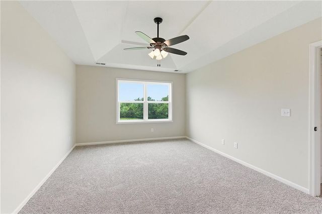 12011 E 86 Street, Kansas City, MO 64138