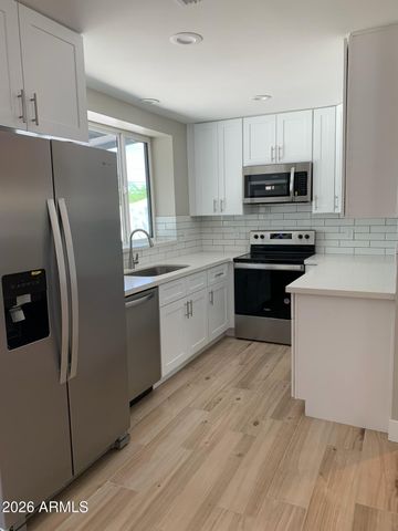 3415 E SHERIDAN Street, Phoenix, AZ 85008