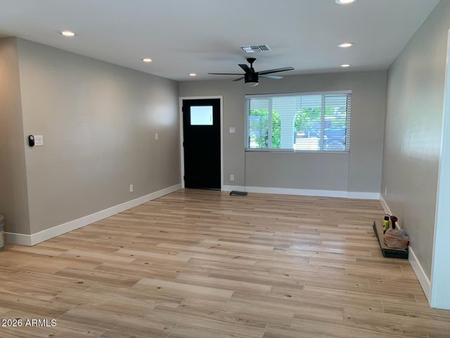 3415 E SHERIDAN Street, Phoenix, AZ 85008