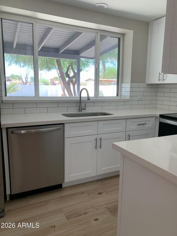 3415 E SHERIDAN Street, Phoenix, AZ 85008