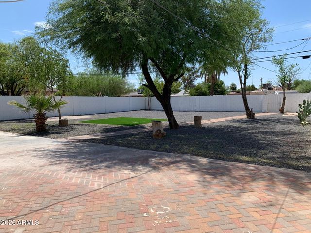 3415 E SHERIDAN Street, Phoenix, AZ 85008