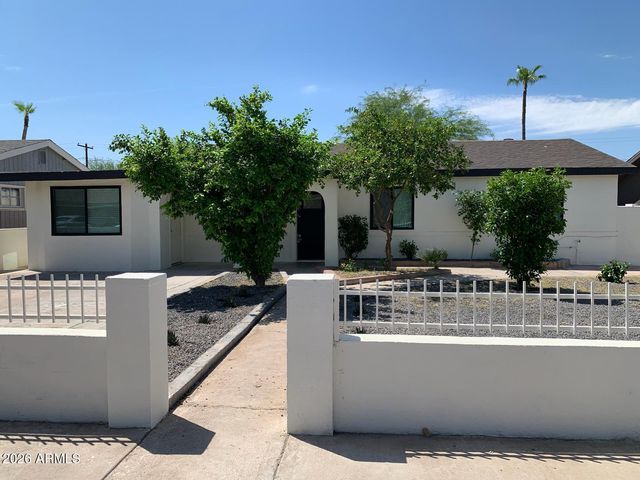 3415 E SHERIDAN Street, Phoenix, AZ 85008