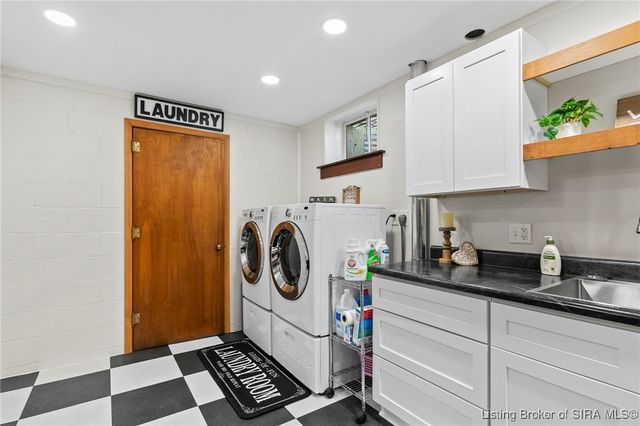 321 E Main Street, Hanover, IN 47243