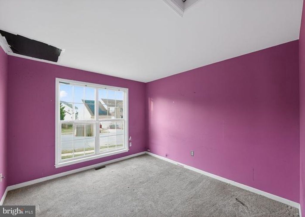 Image 17 of property listing at 202 MORNING FROST ST, Taneytown, MD 21787