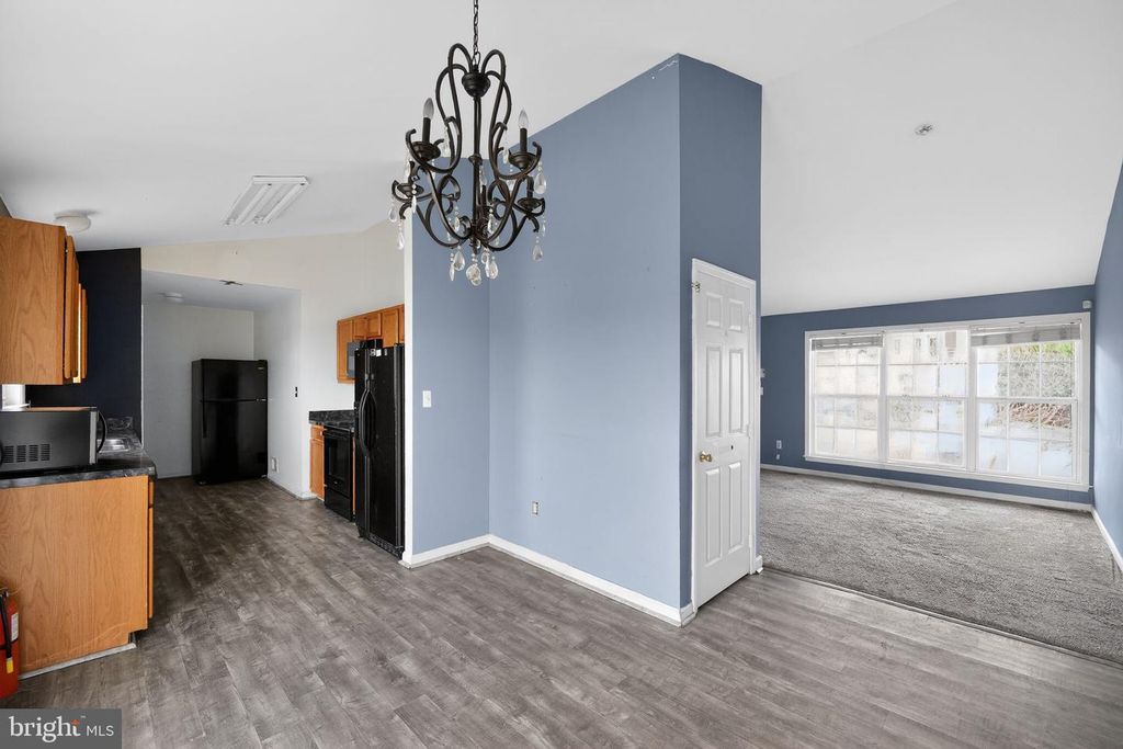 Image 8 of property listing at 202 MORNING FROST ST, Taneytown, MD 21787