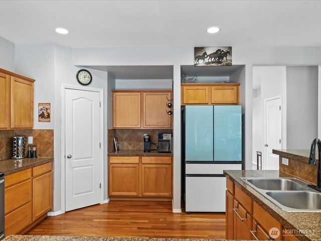 27713 69th Avenue NW, Stanwood, WA 98292